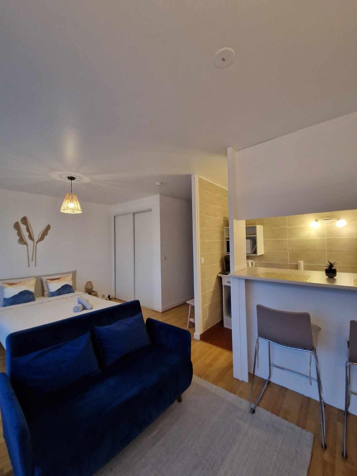 Апартаменты Au Havre Des Sacres - Balcon - Proximite Centre Реймс Экстерьер фото